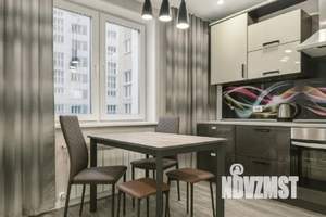 1-к квартира, посуточно, 38м2, 3/28 этаж