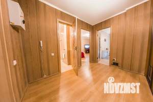 1-к квартира, посуточно, 65м2, 1/1 этаж