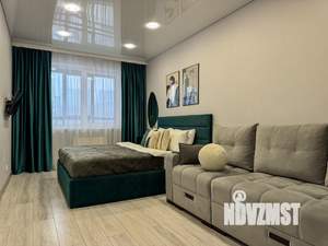 2-к квартира, посуточно, 41м2, 8/18 этаж