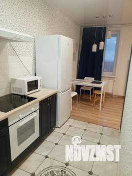 1-к квартира, посуточно, 42м2, 21/25 этаж