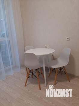 1-к квартира, посуточно, 30м2, 6/25 этаж