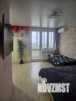 1-к квартира, посуточно, 42м2, 25/25 этаж