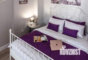 Студия квартира, посуточно, 43м2, 3/12 этаж