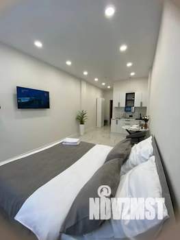 Студия квартира, посуточно, 30м2, 6/20 этаж
