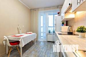 1-к квартира, посуточно, 10м2, 9/18 этаж