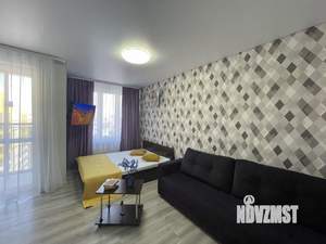 1-к квартира, посуточно, 37м2, 1/1 этаж