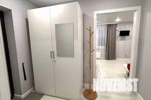 1-к квартира, посуточно, 38м2, 14/28 этаж