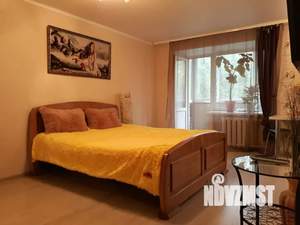 Студия квартира, посуточно, 28м2, 3/5 этаж