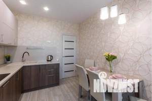 1-к квартира, посуточно, 40м2, 13/18 этаж