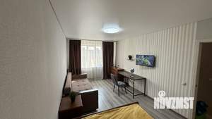 1-к квартира, посуточно, 40м2, 4/10 этаж