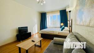 1-к квартира, посуточно, 40м2, 5/23 этаж