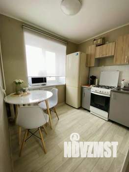 2-к квартира, посуточно, 42м2, 1/1 этаж