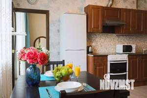 1-к квартира, посуточно, 43м2, 1/1 этаж