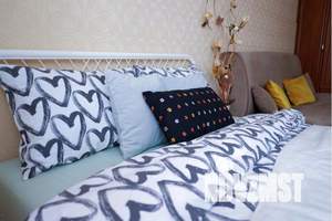 1-к квартира, посуточно, 35м2, 5/25 этаж