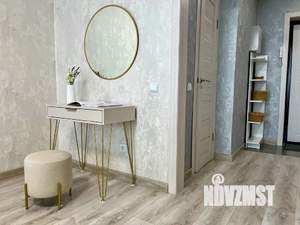 1-к квартира, посуточно, 38м2, 22/27 этаж