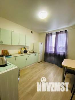 1-к квартира, посуточно, 73м2, 20/25 этаж