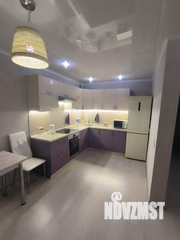 Студия квартира, посуточно, 36м2, 3/18 этаж