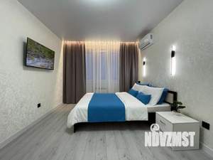 1-к квартира, посуточно, 43м2, 1/1 этаж