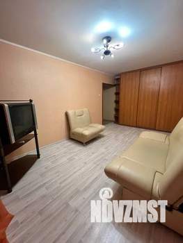 2-к квартира, посуточно, 49м2, 1/9 этаж
