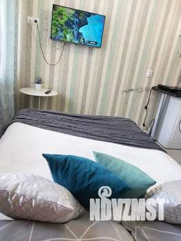 Студия квартира, посуточно, 17м2, 1/5 этаж