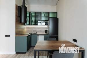 1-к квартира, посуточно, 40м2, 32/32 этаж