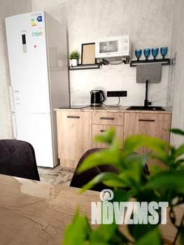 2-к квартира, посуточно, 40м2, 14/23 этаж
