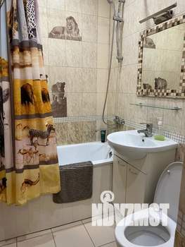 Студия квартира, посуточно, 36м2, 1/9 этаж