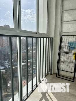 Студия квартира, посуточно, 31м2, 13/25 этаж