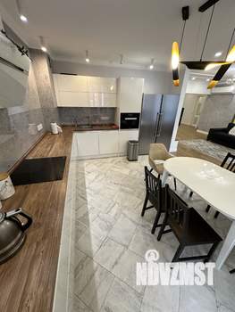 4-к квартира, на длительный срок, 141м2, 3/15 этаж