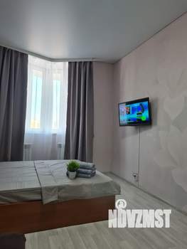 1-к квартира, посуточно, 36м2, 25/25 этаж