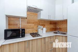 Студия квартира, посуточно, 31м2, 1/9 этаж