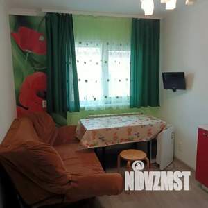 2-к квартира, посуточно, 45м2, 2/2 этаж
