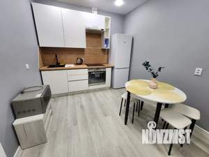 2-к квартира, посуточно, 38м2, 3/8 этаж