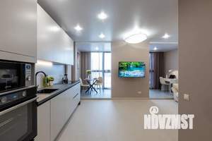 1-к квартира, посуточно, 40м2, 8/25 этаж