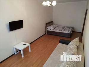 1-к квартира, посуточно, 40м2, 3/9 этаж