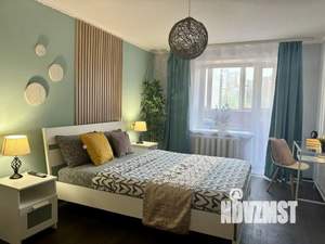 1-к квартира, посуточно, 65м2, 1/1 этаж