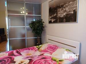 1-к квартира, посуточно, 38м2, 3/6 этаж