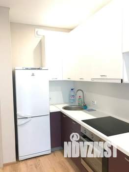 1-к квартира, посуточно, 40м2, 23/25 этаж