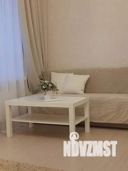 Студия квартира, посуточно, 32м2, 24/25 этаж