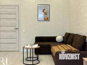 1-к квартира, посуточно, 49м2, 1/1 этаж