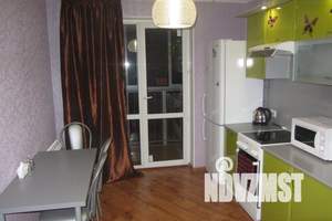 1-к квартира, посуточно, 44м2, 6/18 этаж