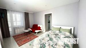 1-к квартира, посуточно, 37м2, 1/1 этаж