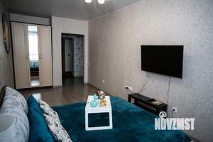 1-к квартира, посуточно, 33м2, 1/1 этаж