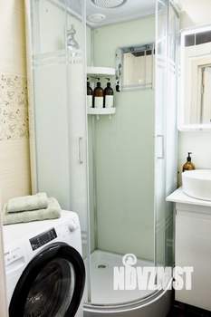 2-к квартира, посуточно, 42м2, 1/1 этаж