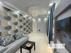 2-к квартира, посуточно, 56м2, 12/18 этаж