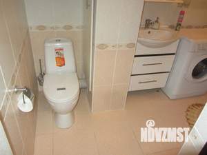 2-к квартира, посуточно, 63м2, 1/1 этаж