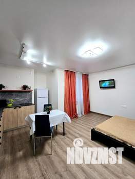 1-к квартира, посуточно, 35м2, 4/25 этаж