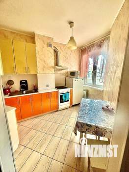 1-к квартира, посуточно, 36м2, 4/12 этаж