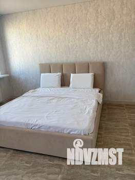 Студия квартира, посуточно, 30м2, 10/11 этаж