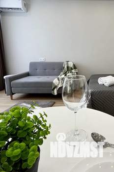 Студия квартира, посуточно, 30м2, 21/24 этаж